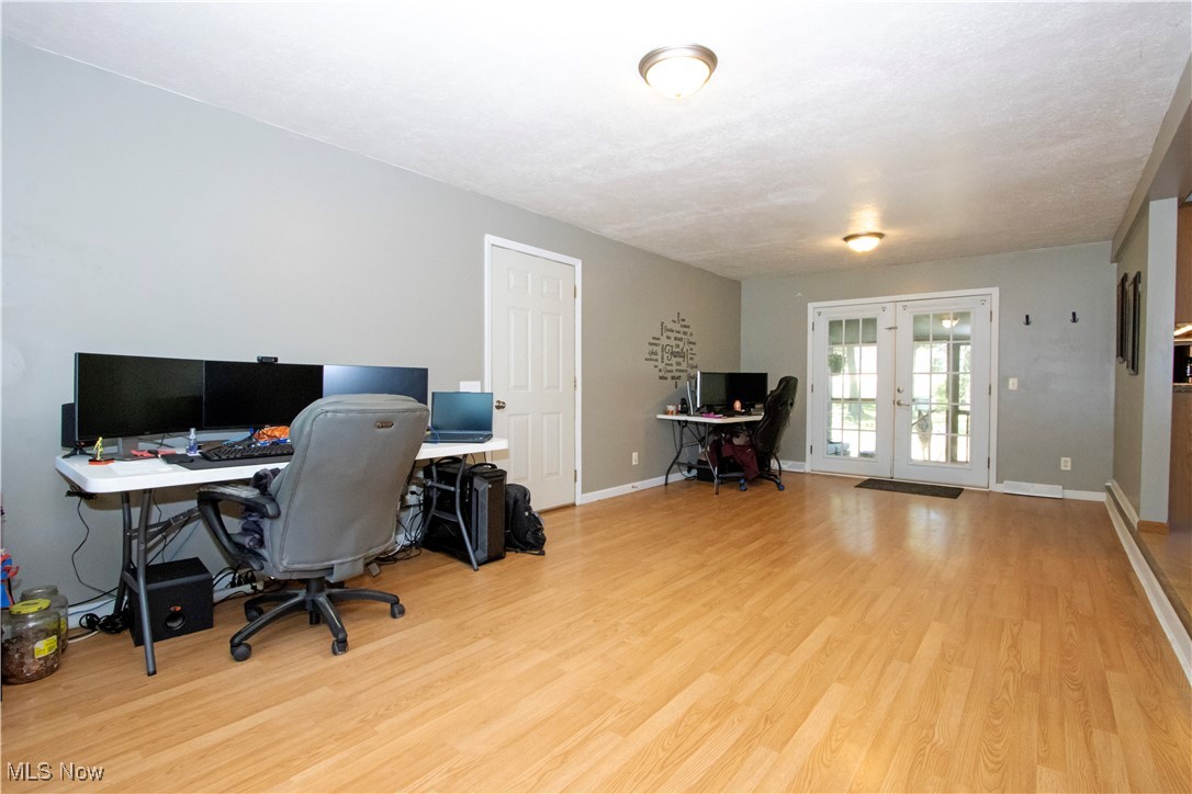 2537 Oak Hill