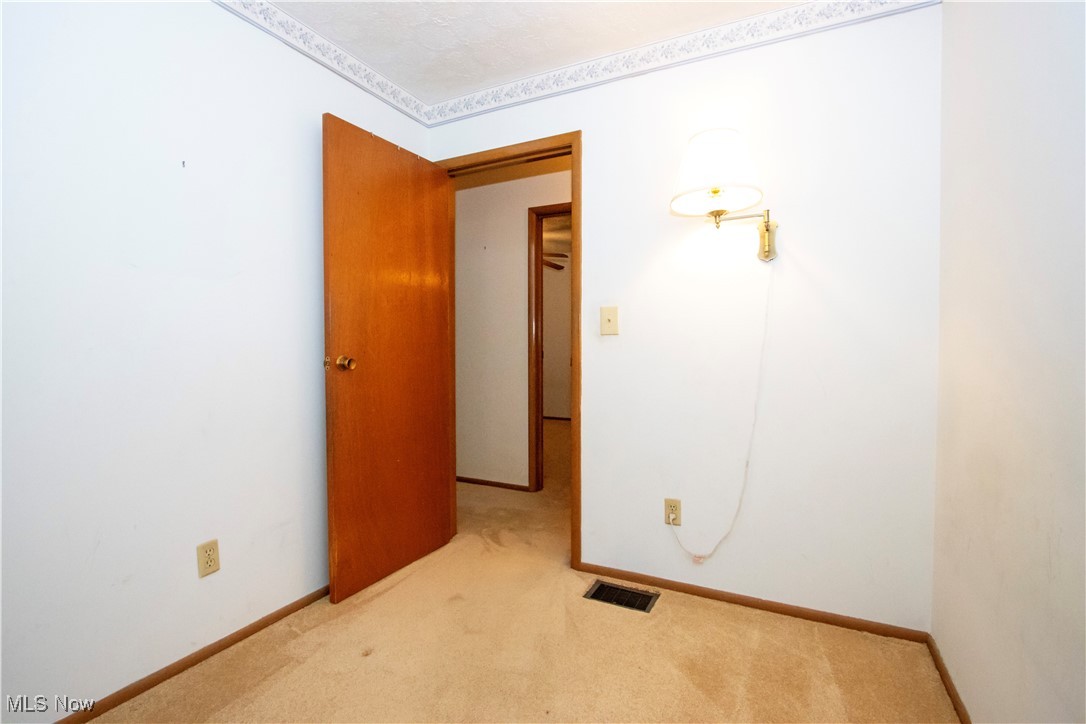 1761 Woodcrest Drive