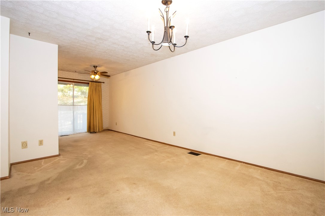 1761 Woodcrest Drive