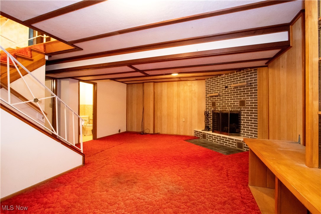 1761 Woodcrest Drive