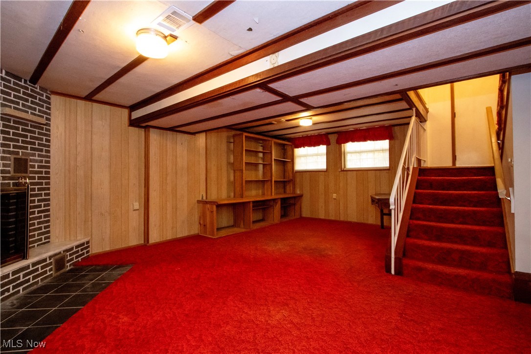 1761 Woodcrest Drive