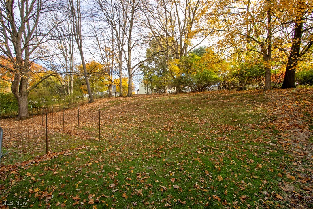 1761 Woodcrest Drive