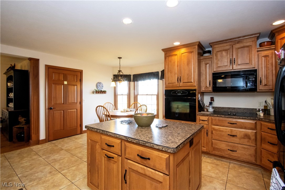 7789 Cedar Valley Road