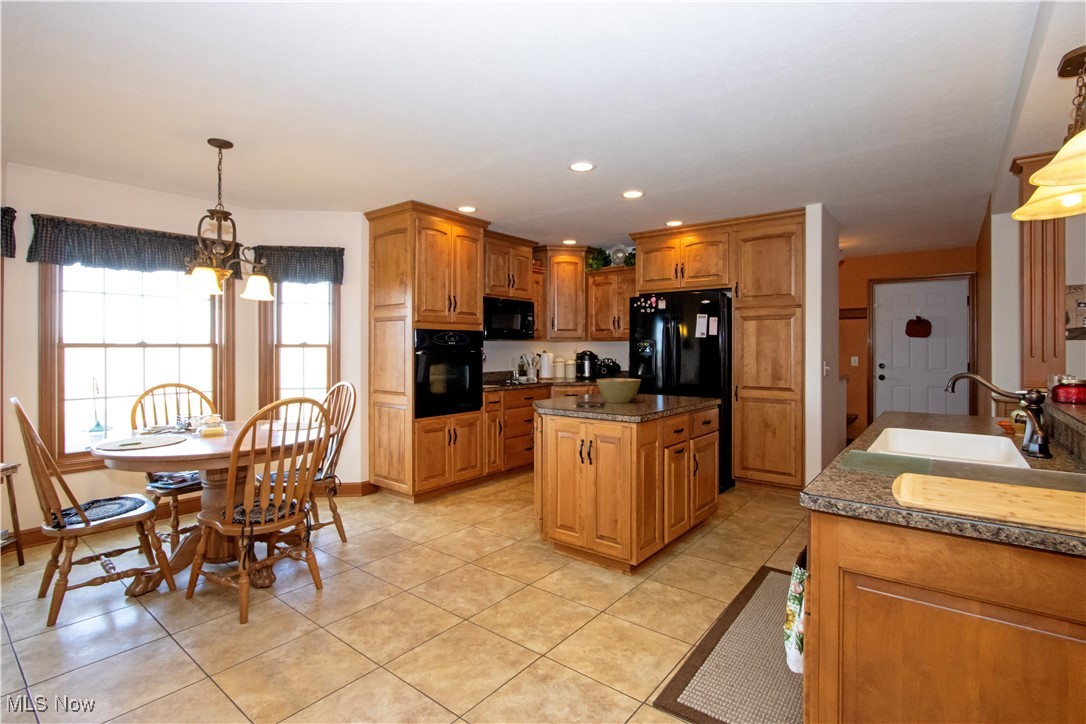 7789 Cedar Valley Road