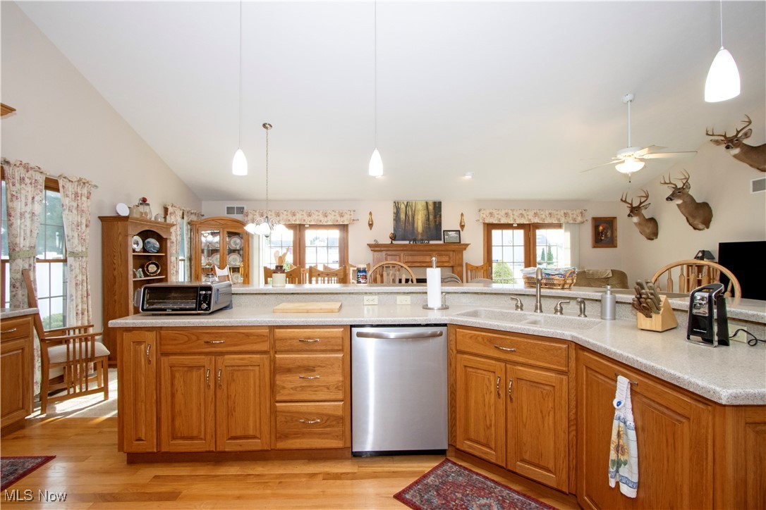 1665 Firethorn Lane