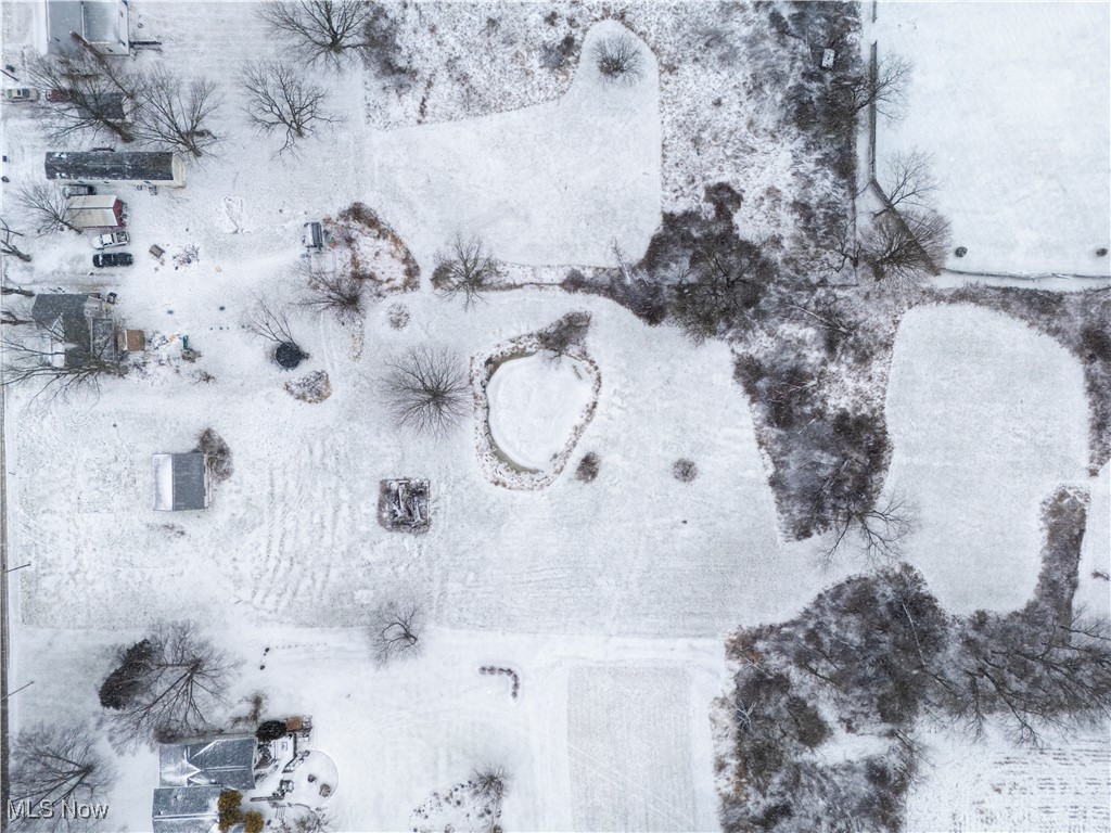 1102 County Road 175