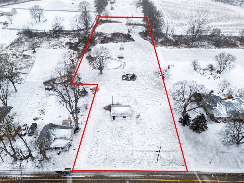 1102 County Road 175