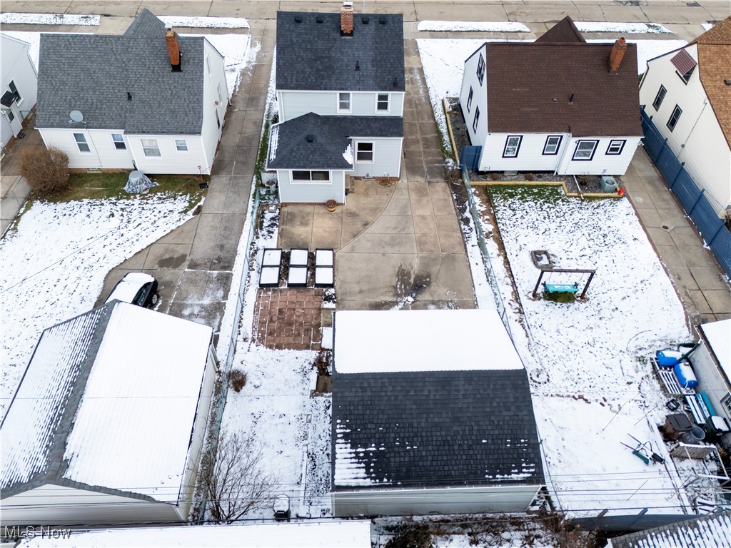 8119 Covington Avenue