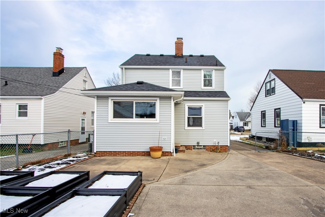 8119 Covington Avenue