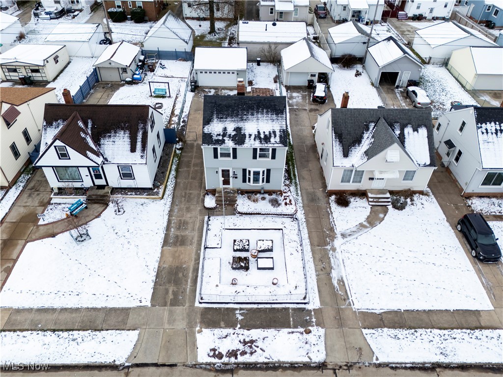 8119 Covington Avenue