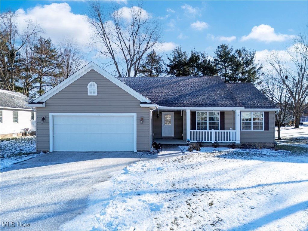 121 Carter Grove Drive