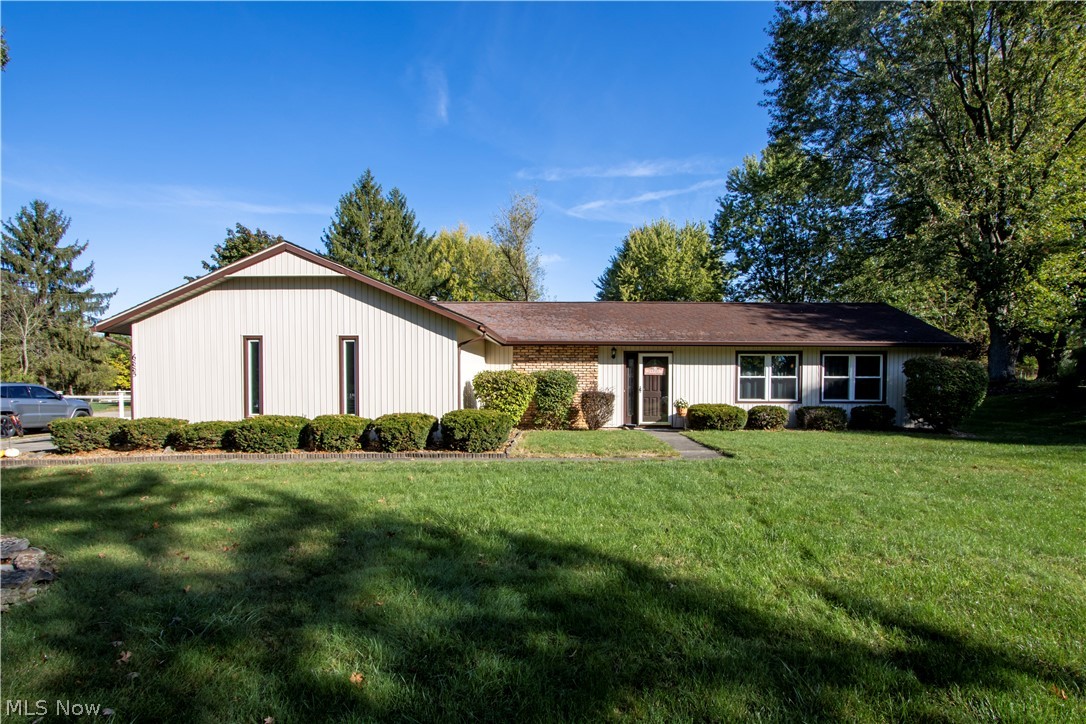 6885 Grant Drive