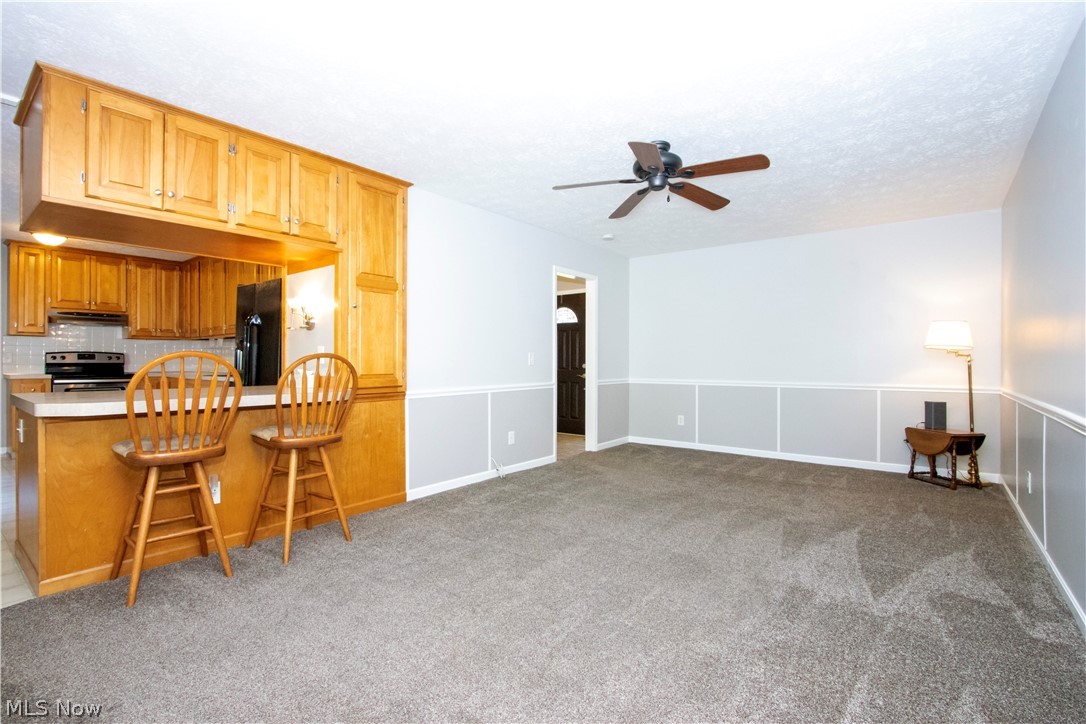 6885 Grant Drive