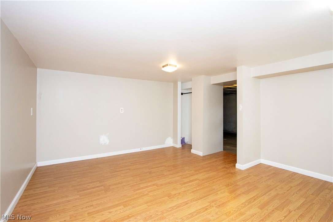 310 N Seneca