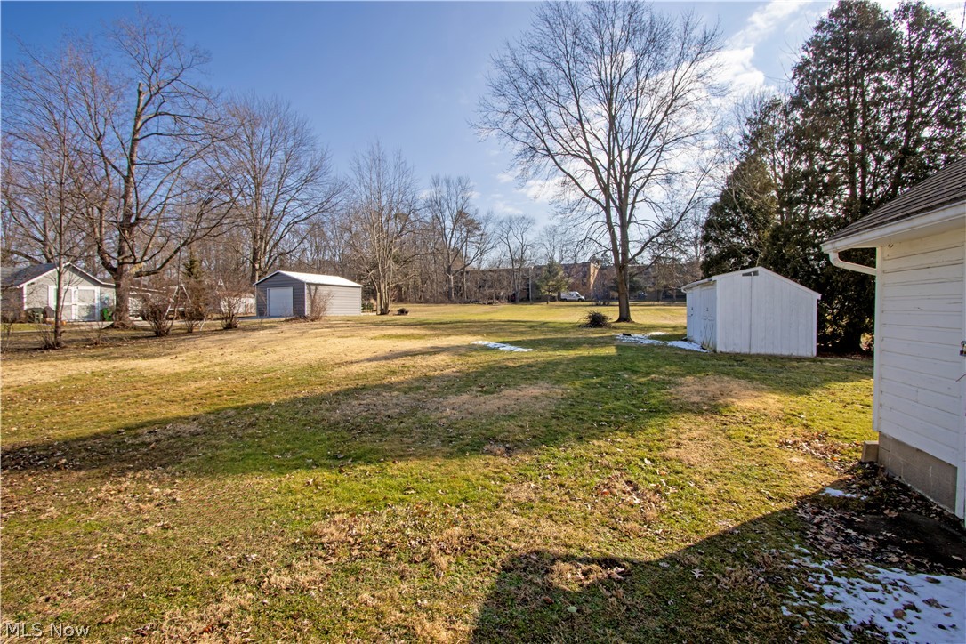 310 N Seneca
