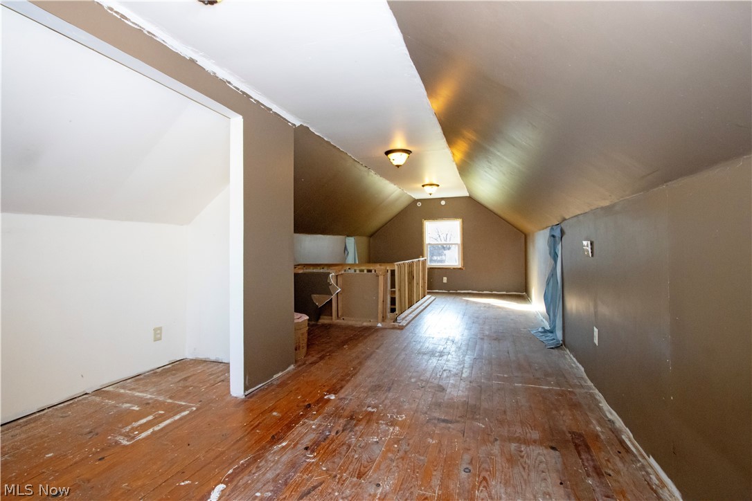 310 N Seneca