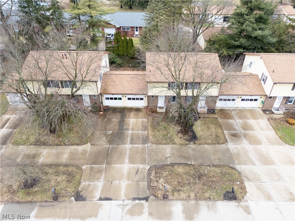 103 Oakmont Court
