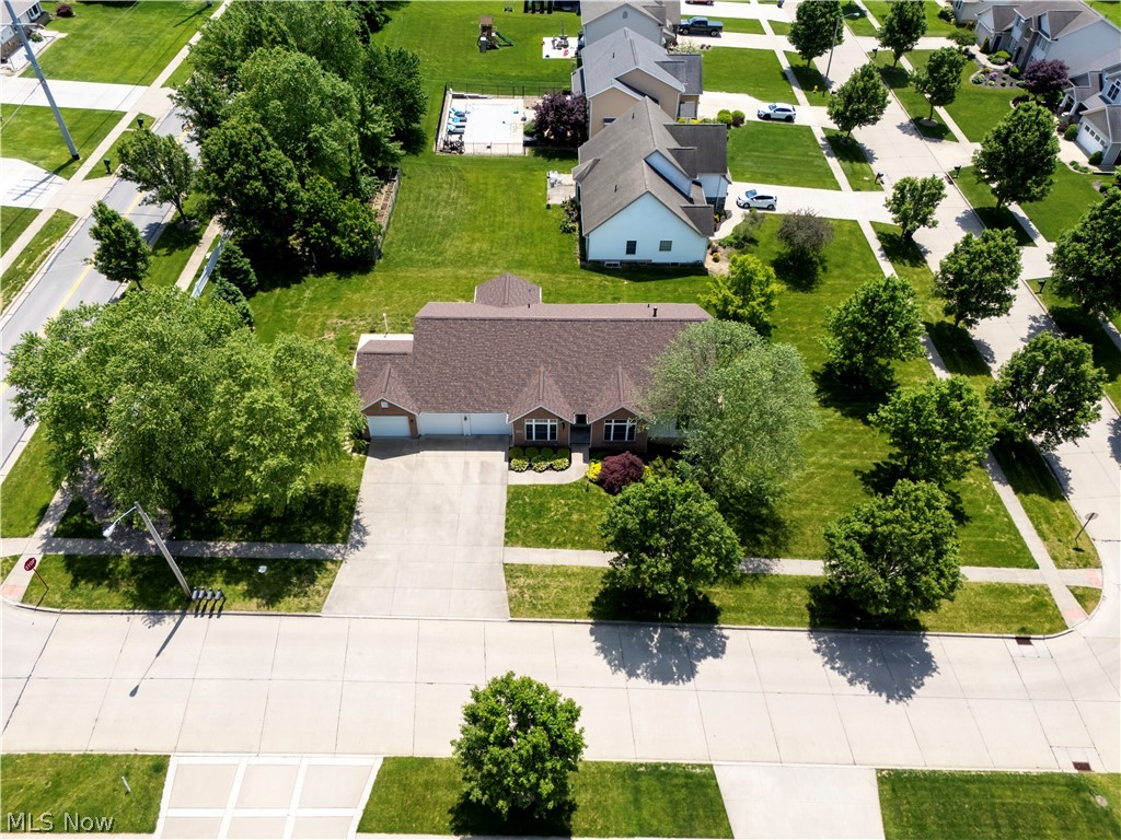 1030 Fairfield Drive