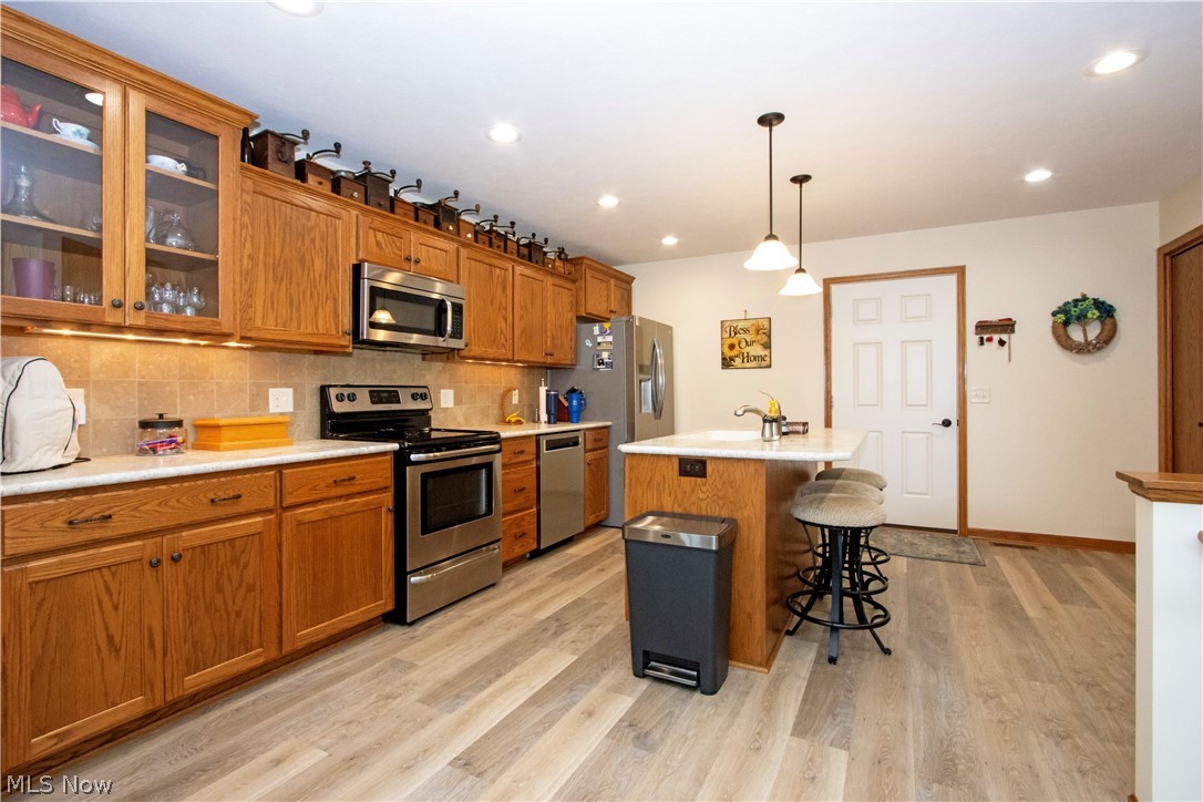 233 Woodbury Circle