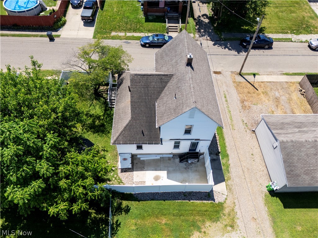 714 Pike Avenue SW