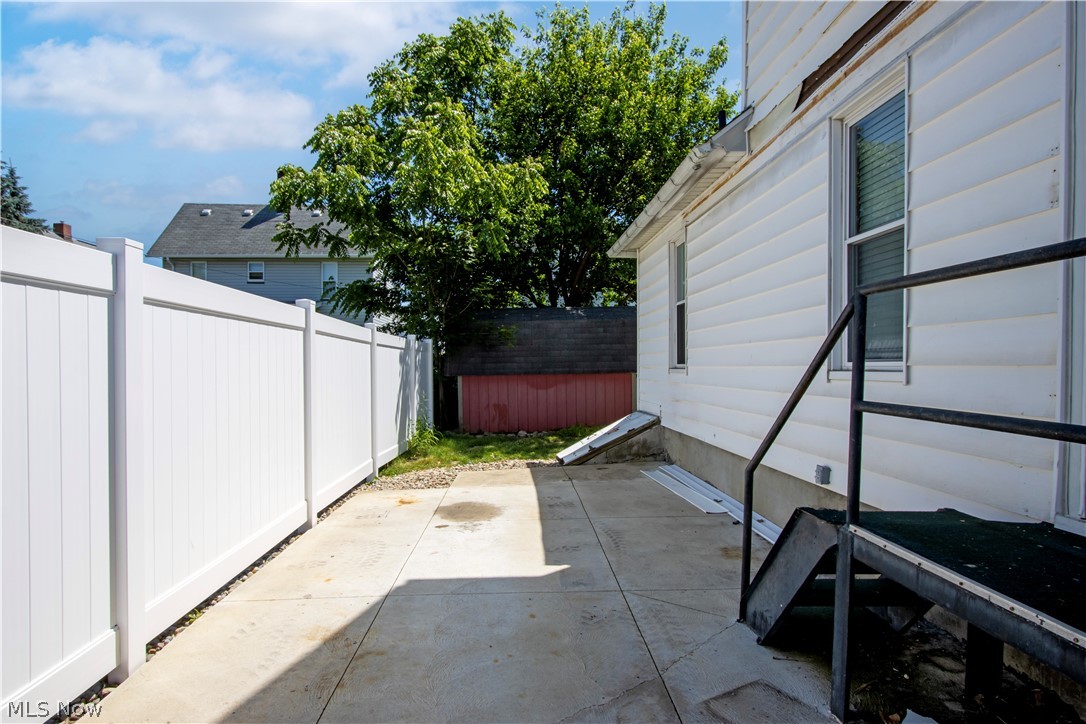714 Pike Avenue SW