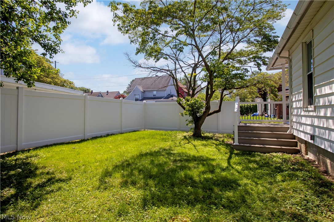 714 Pike Avenue SW