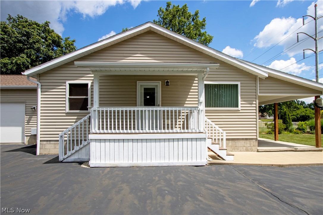128 Woodlawn Avenue NW