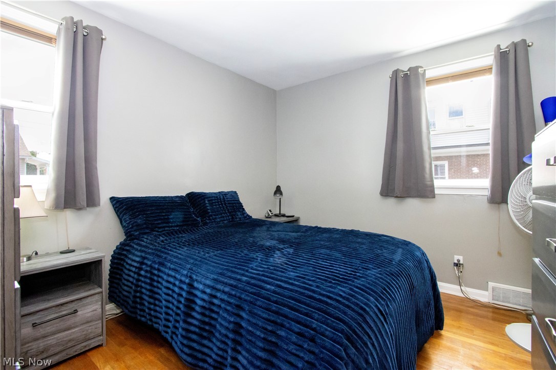 128 Woodlawn Avenue NW