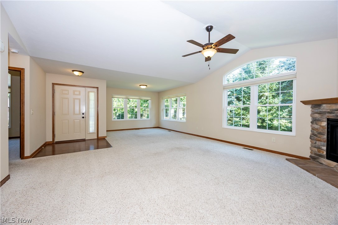 242 Woodbury Circle