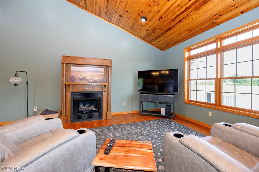 12725 Lovers Lane