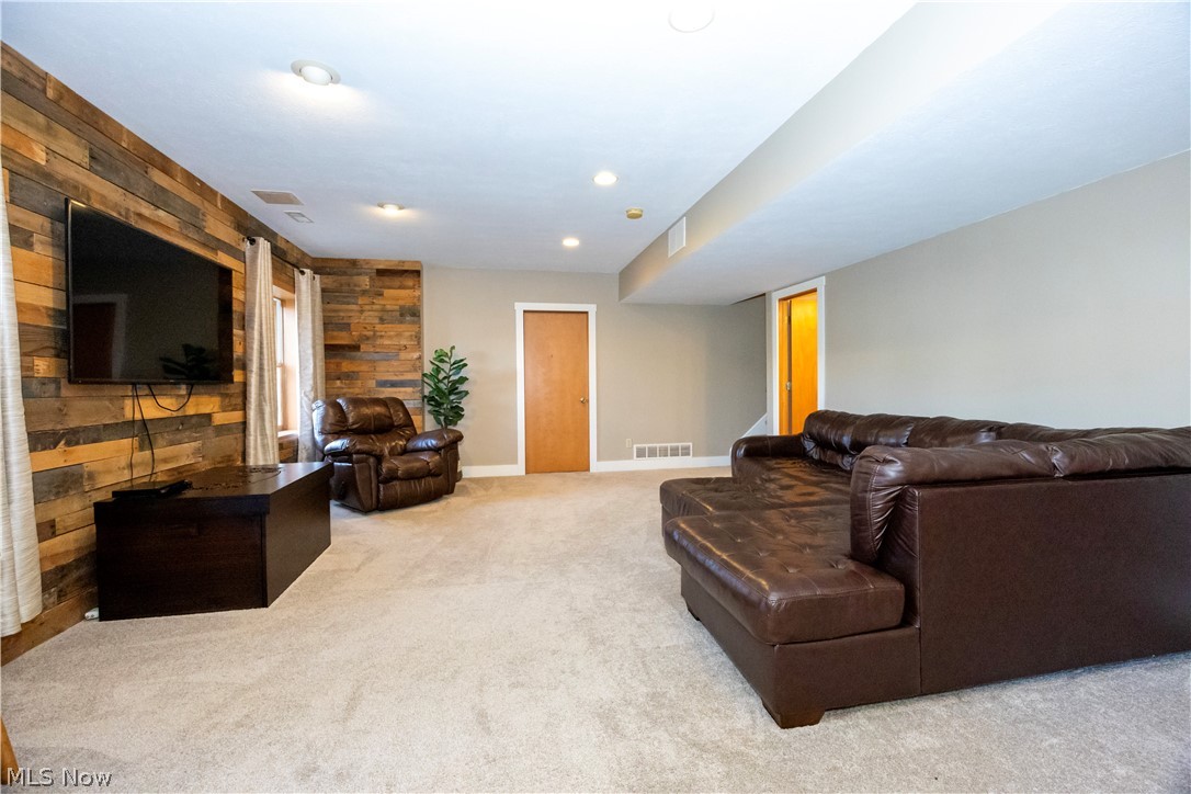 1516 Smith Drive
