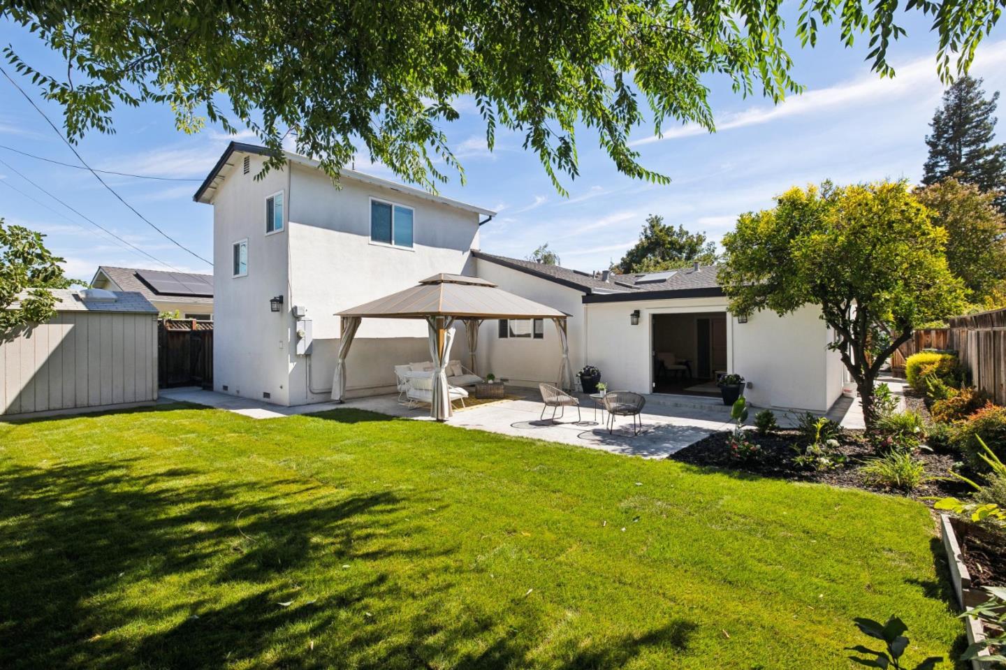 2527 Malone PL