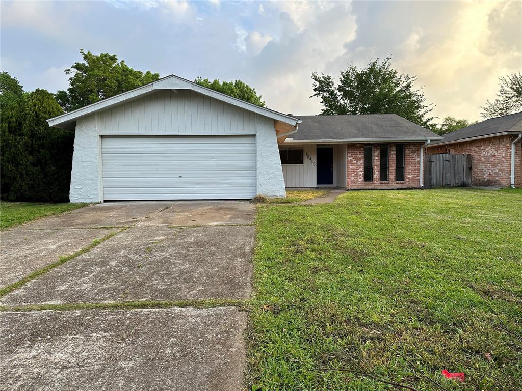 12415 Drifting Winds Dr