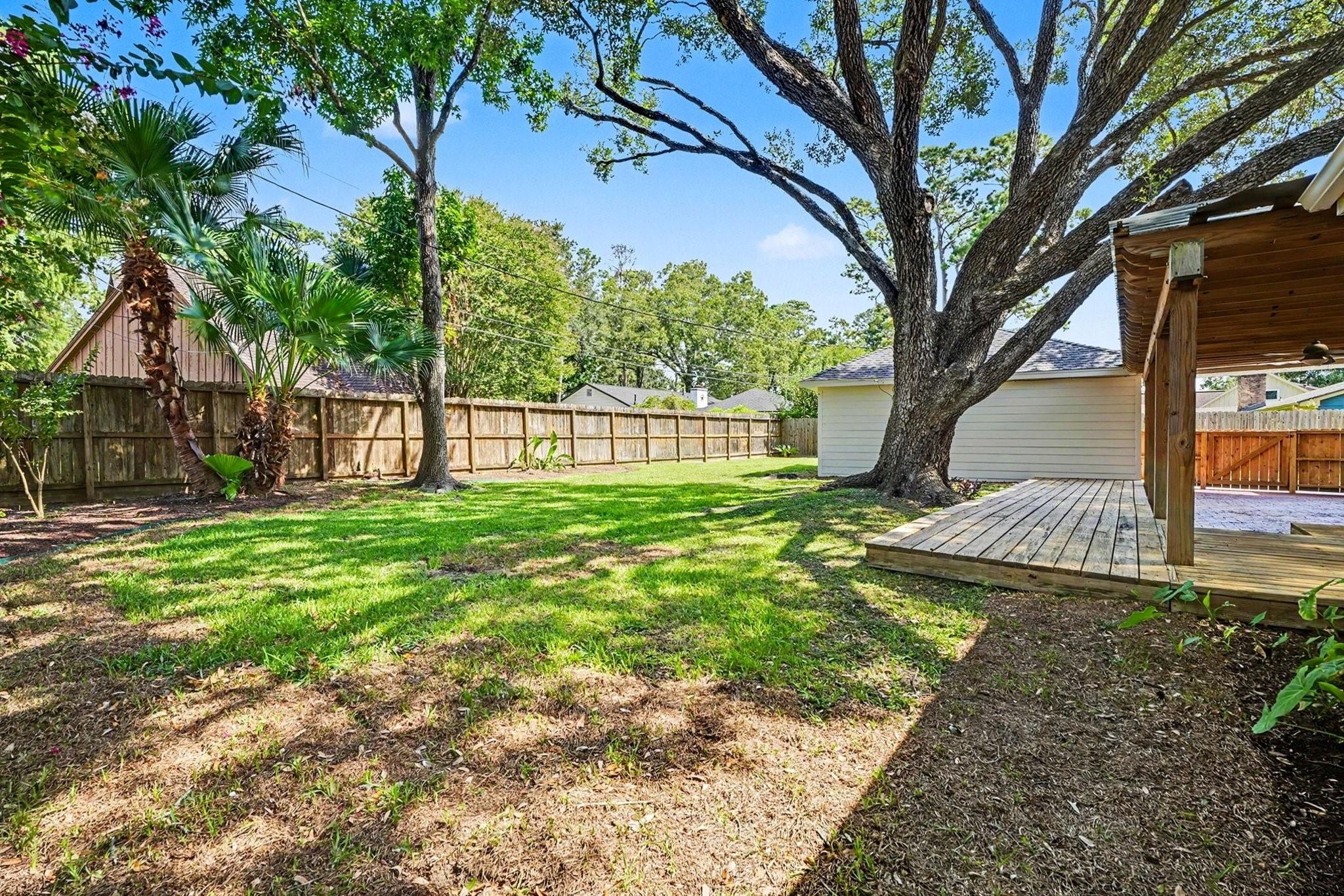 2817 Frostwood Circle