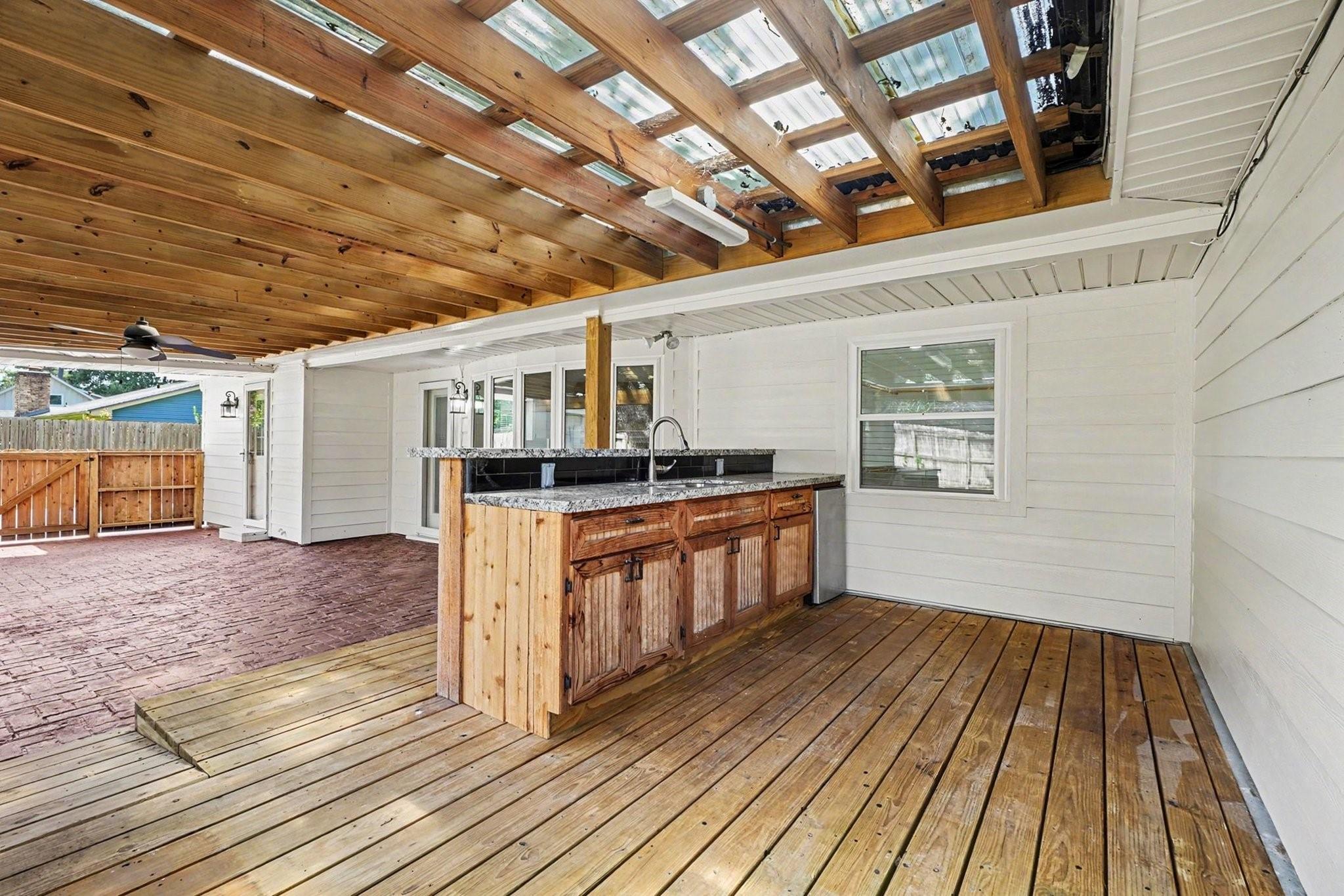 2817 Frostwood Circle