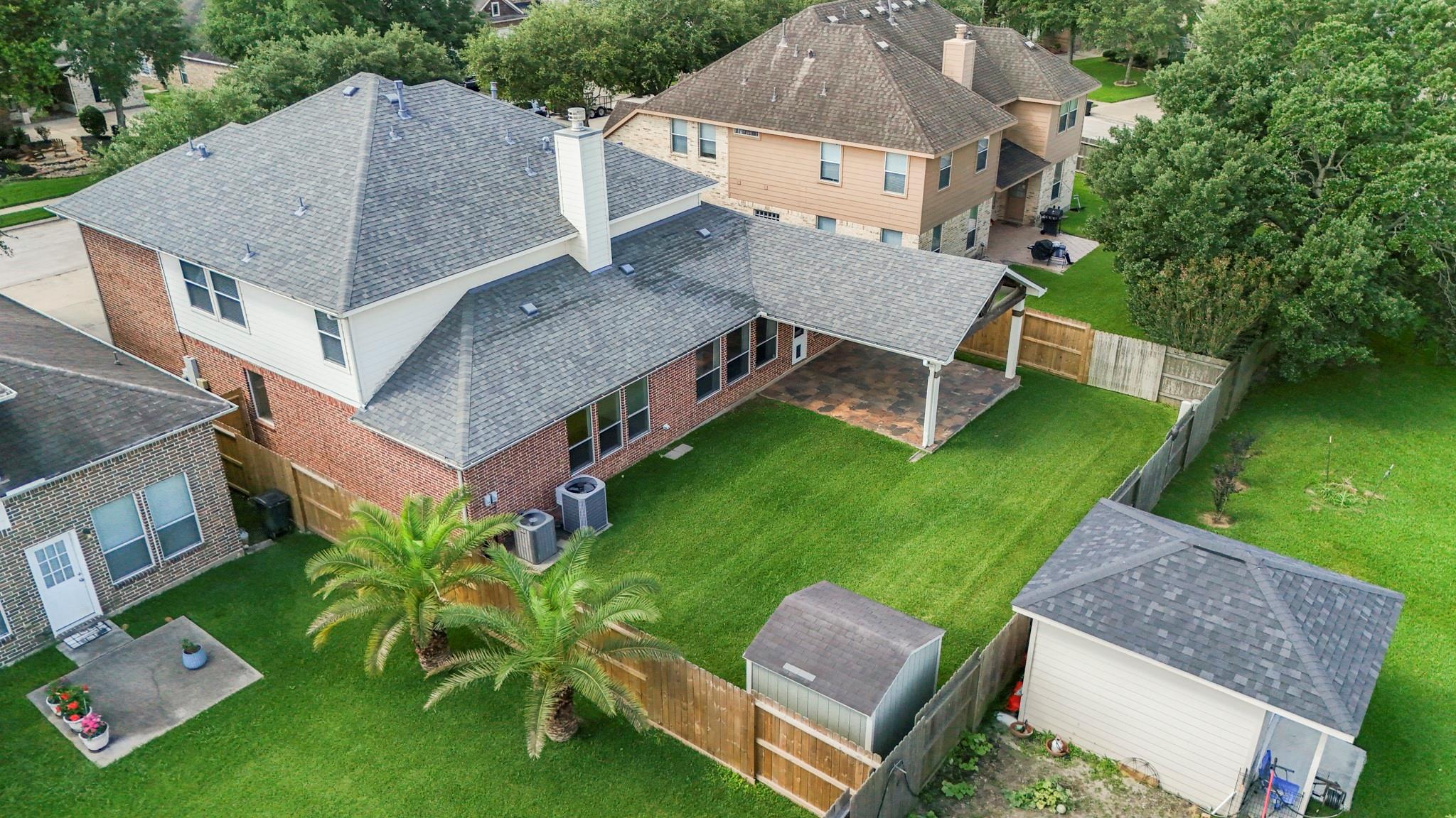 4438 W Maple Drive