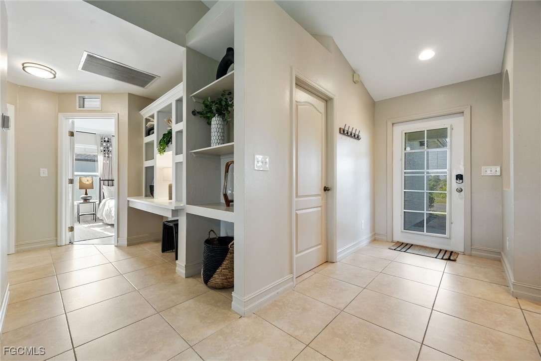 1123 Tropicana PKWY W