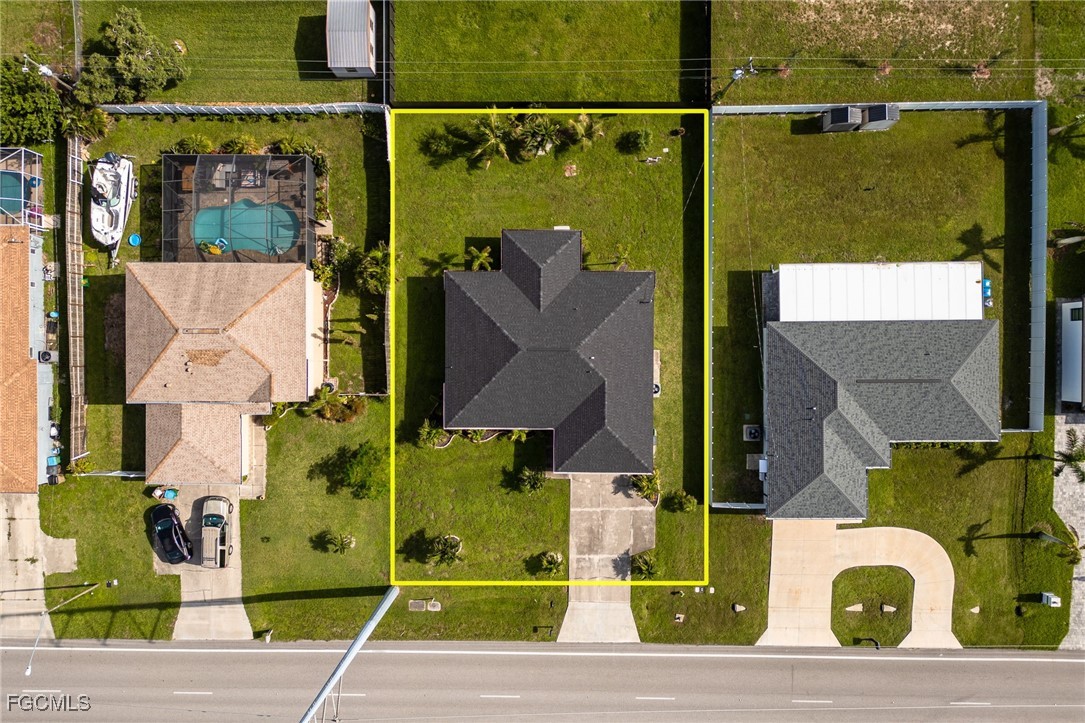 1123 Tropicana PKWY W