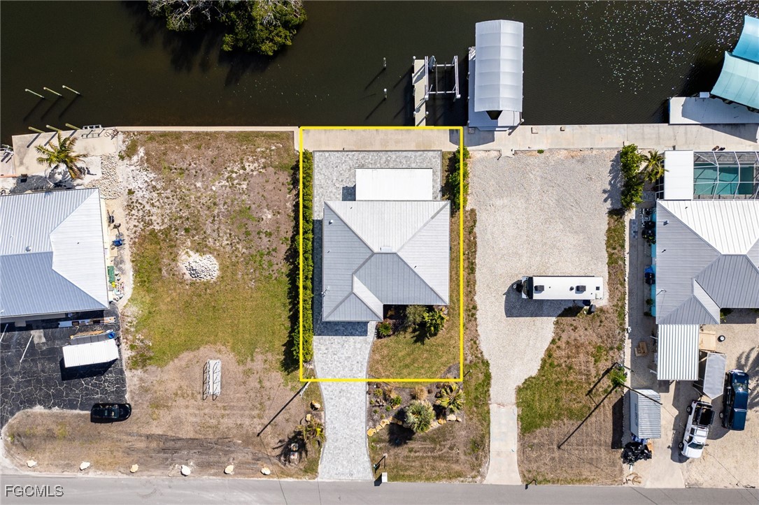 2892 Sanibel BLVD