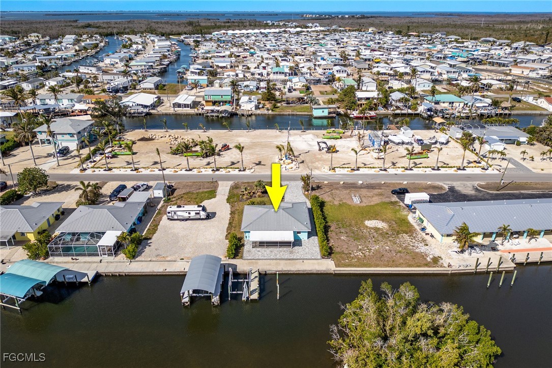 2892 Sanibel BLVD
