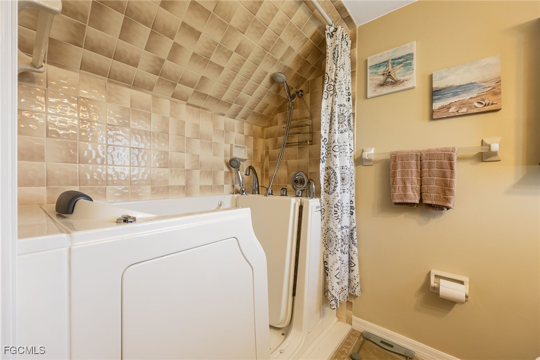 13322 Oak Hill LOOP