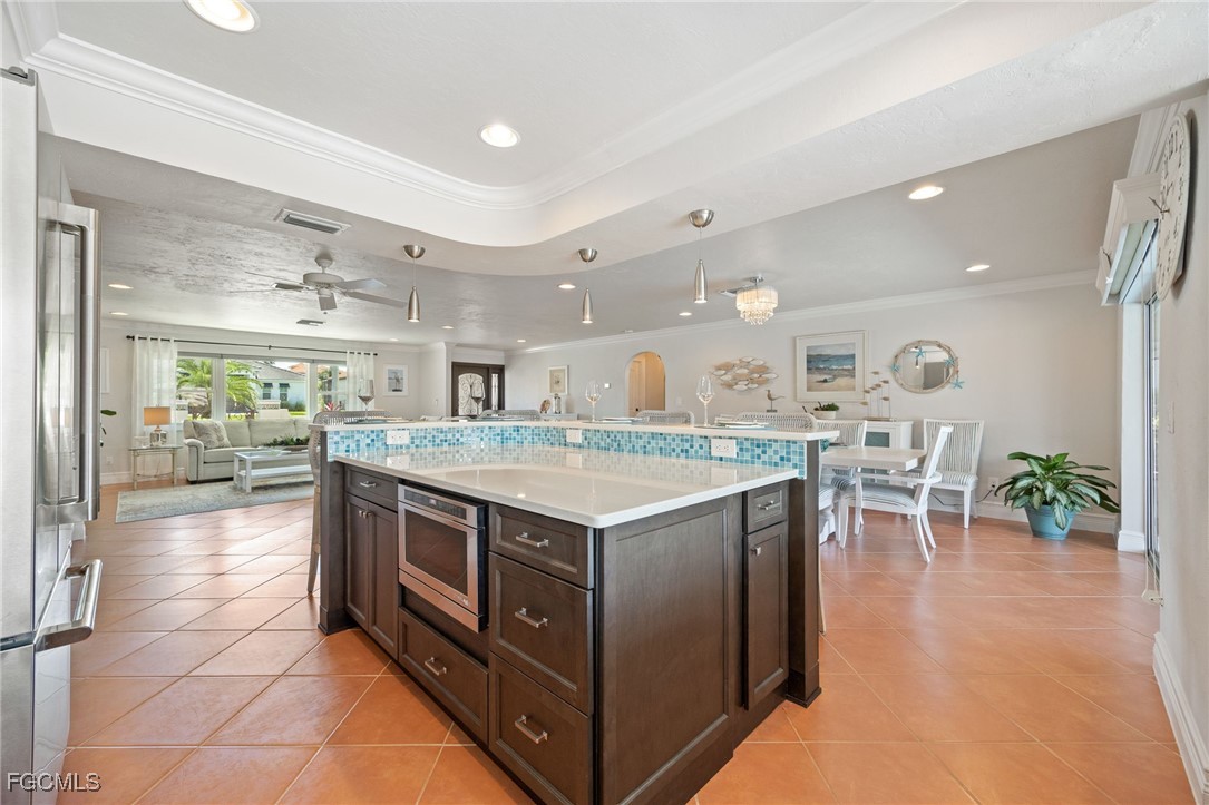 119 SW 52nd TER