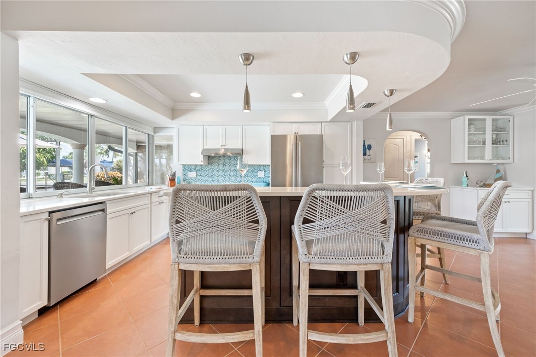 119 SW 52nd TER
