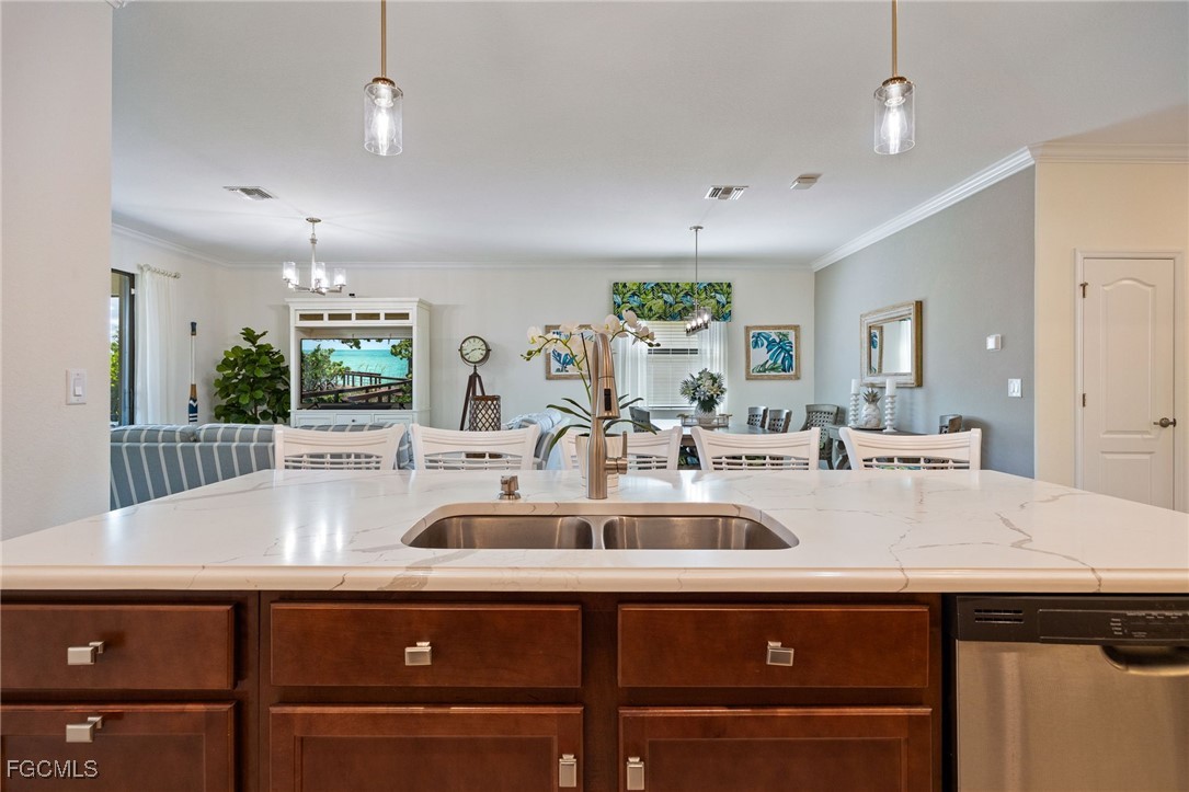 14522 Monrovia LN