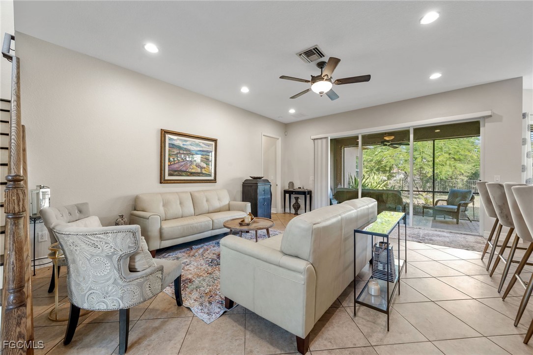 10117 Silver Maple CT