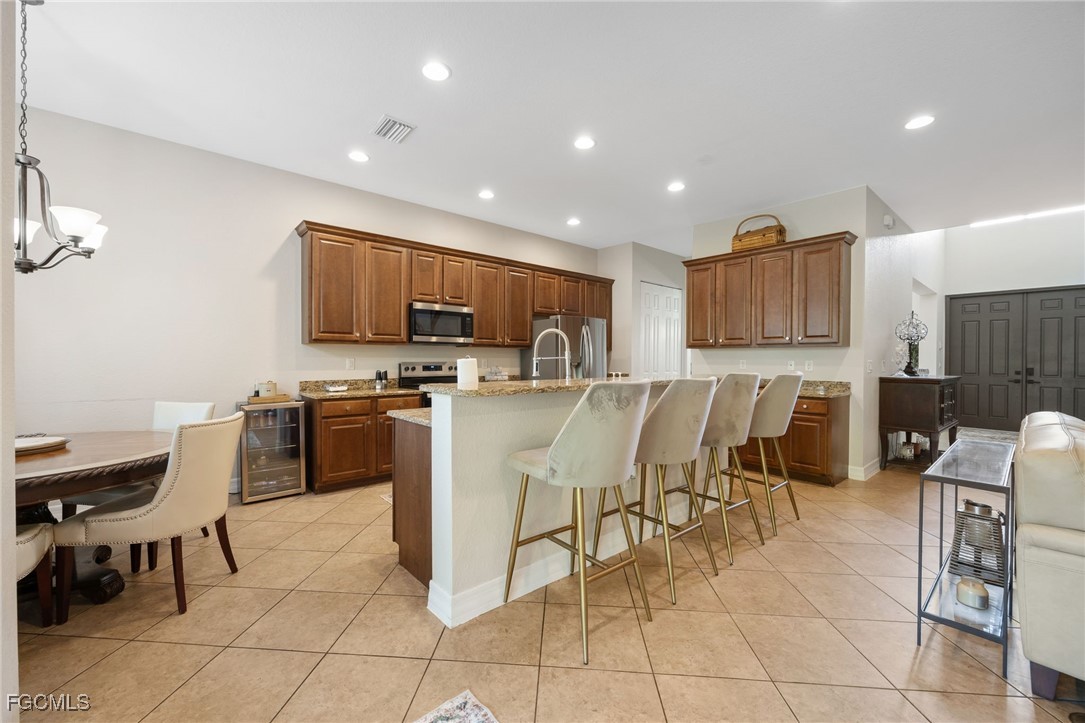 10117 Silver Maple CT
