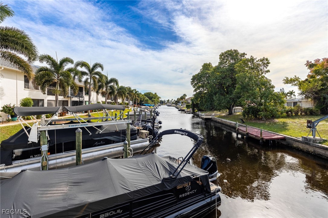 4904 Vincennes ST 103