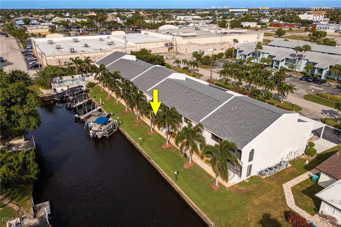 4904 Vincennes ST 103