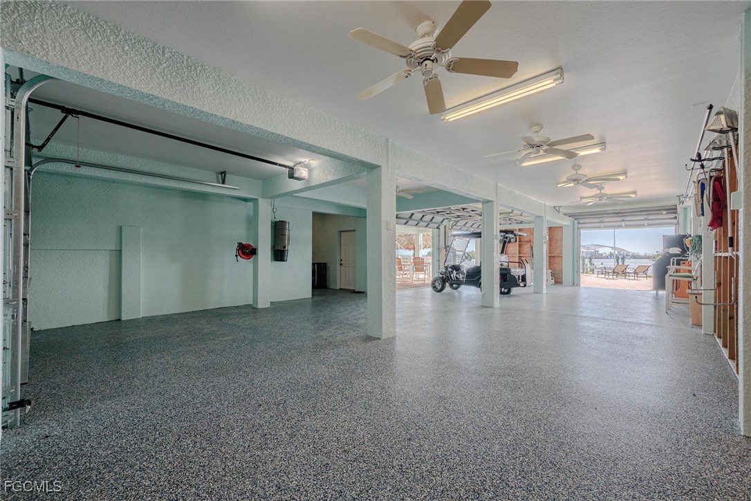3807 San Carlos DR