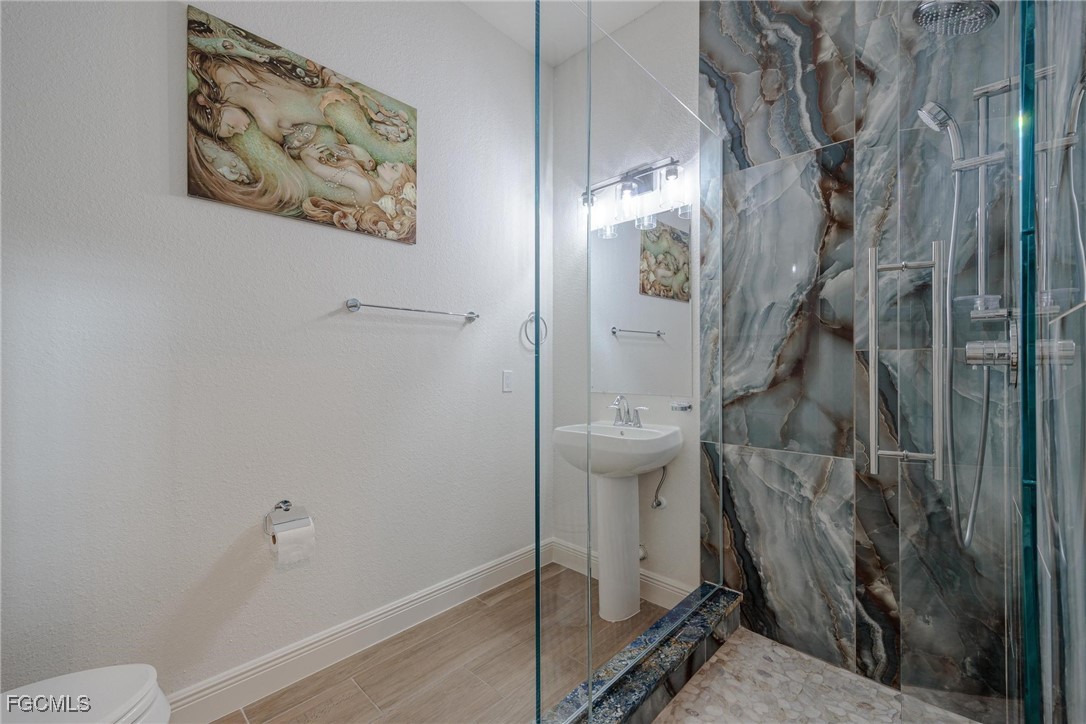 3807 San Carlos DR